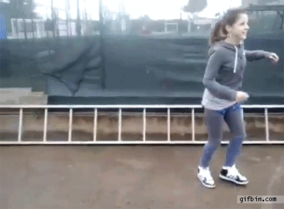 1358964606_girl_moonwalking_fail.gif
