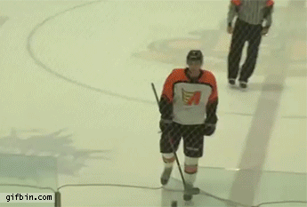 1421263859_hockey_player_clotheslines_himself_with_his_stick__mitchell_skiba.gif