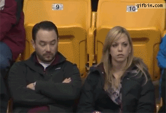 1393355904_guy_pulls_out_sign_on_kiss_ca