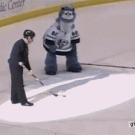 Hockey fan makes $50,000 shot