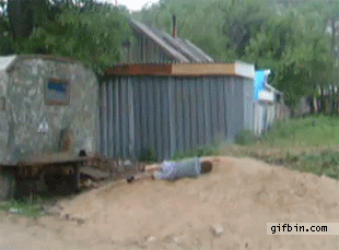 1302199658_front-flip-faceplant.gif