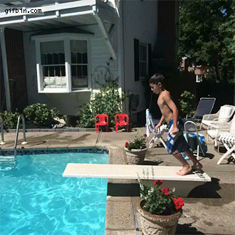 1403627344_teleporting_jumping_kid_in_the_pool.gif