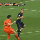 De Jong vs. Xabi Alonso