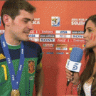 Casillas kisses girfriend