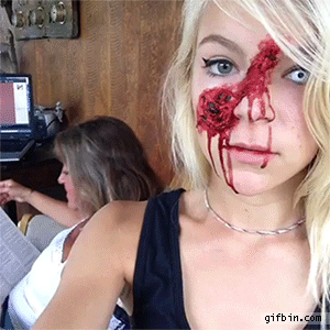 Girl scares mom with zombie make-up