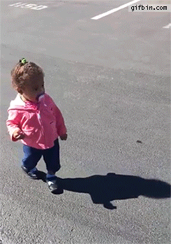 1442248626_little_girl_gets_scared_of_her_own_shadow.gif