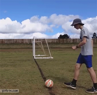 sweet-soccer-trick-shot.gif