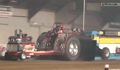 1324580230_engine_blows_off_drag_tractor.gif