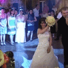 Bride bouquet throwing fail